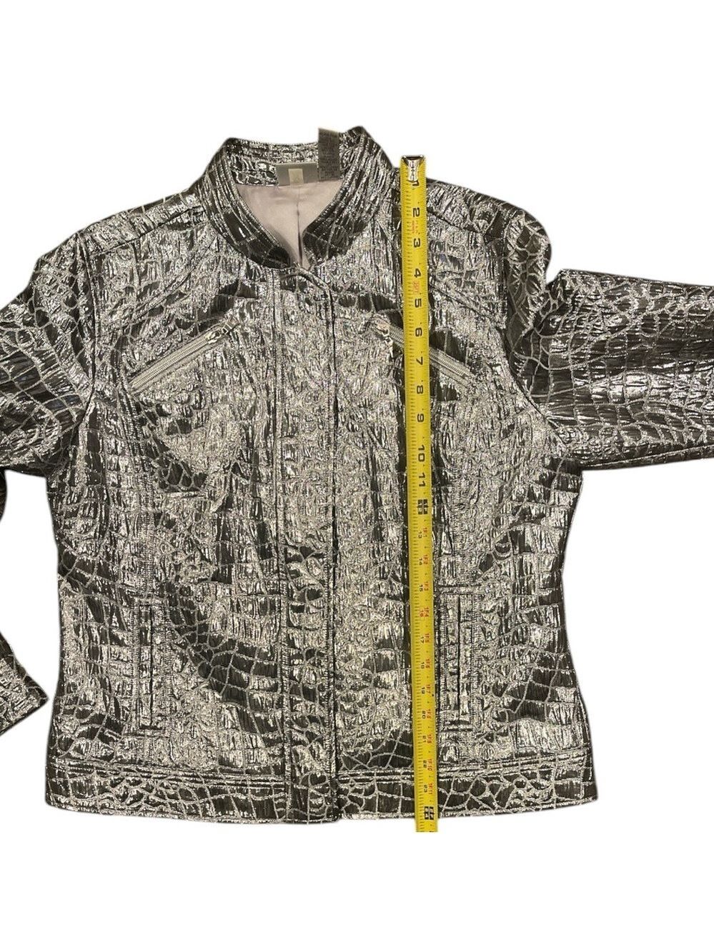 Chico’s Size 2 US M-L Silver Metallic Snakeskin Faux Leather Jacket - Picture 4 of 10